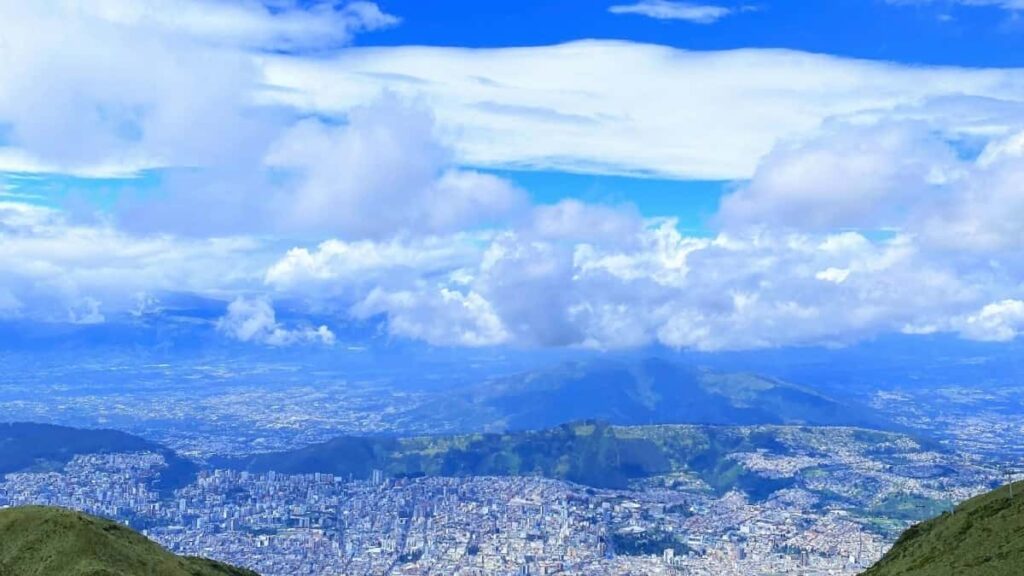 Cómo influencers de Instagram en Ecuador colaboran con marcas de India