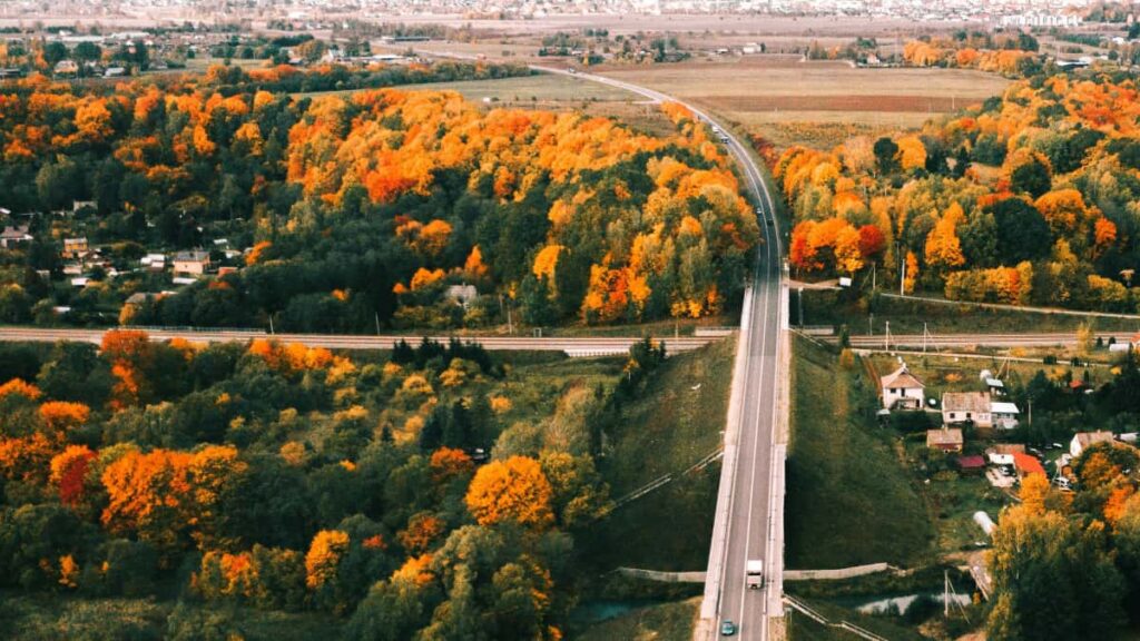 Guia practica para creadores en Ecuador que quieren negociar videos cortos con marcas brasilenas que venden en eBay: tacticas, contactos, ejemplos y errores a evitar.