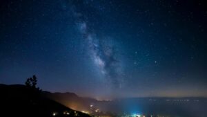 Guia practica para anunciantes en Ecuador sobre como localizar creadores en Irlanda que usan Hulu y lanzar retos fitness liderados por creadores, con tacticas, riesgos y ejemplos reales.